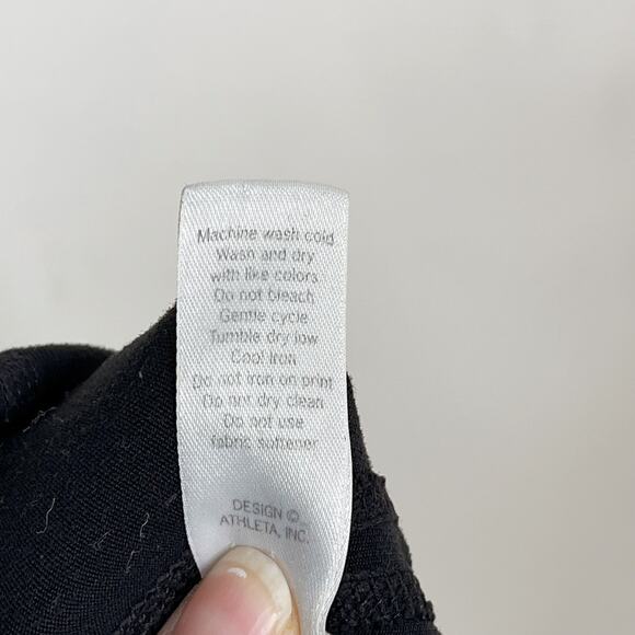 Athleta Small S Black Revelation Capri Leggings Athletic Yoga Stretch Workout - Picture 12 of 13